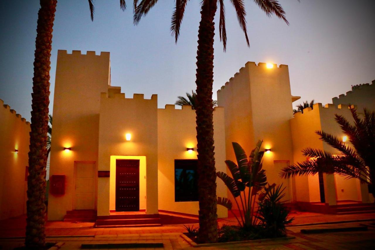 Coastline Resort Al-Musannah Exterior foto